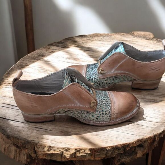 Freebird by Steven Mabel Oxfords Womens Size 7 Turquoise Multi Tan Leather - Picture 4 of 6